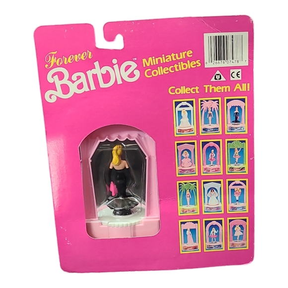 Vintage 1989 Forever Barbie Miniature "Solo in the Spotlight Barbie 1959" - Picture 4 of 8